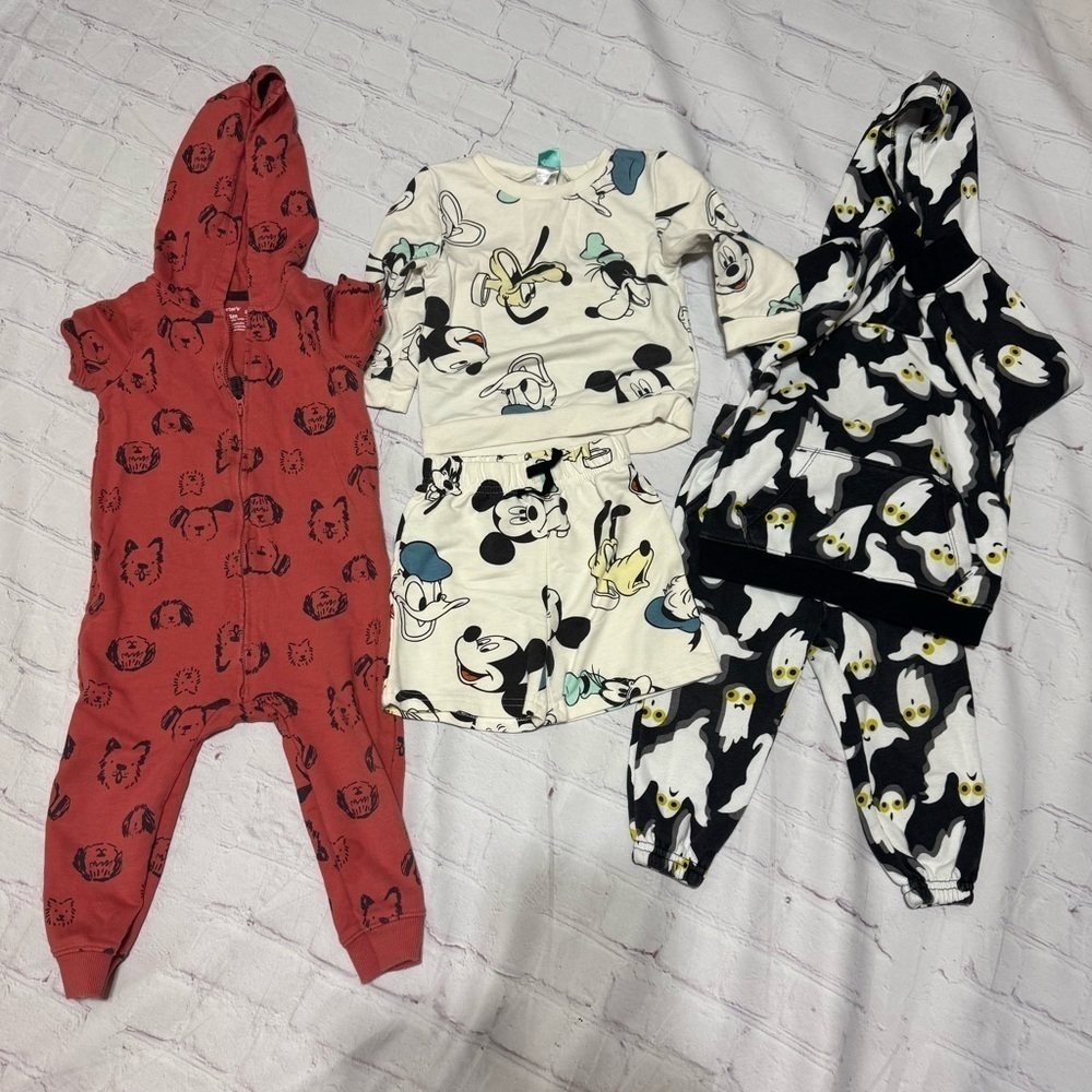 Carter’s, Disney Baby, Old Navy 5 piece lot 3 outfits for 24mos toddler boy  GUC
